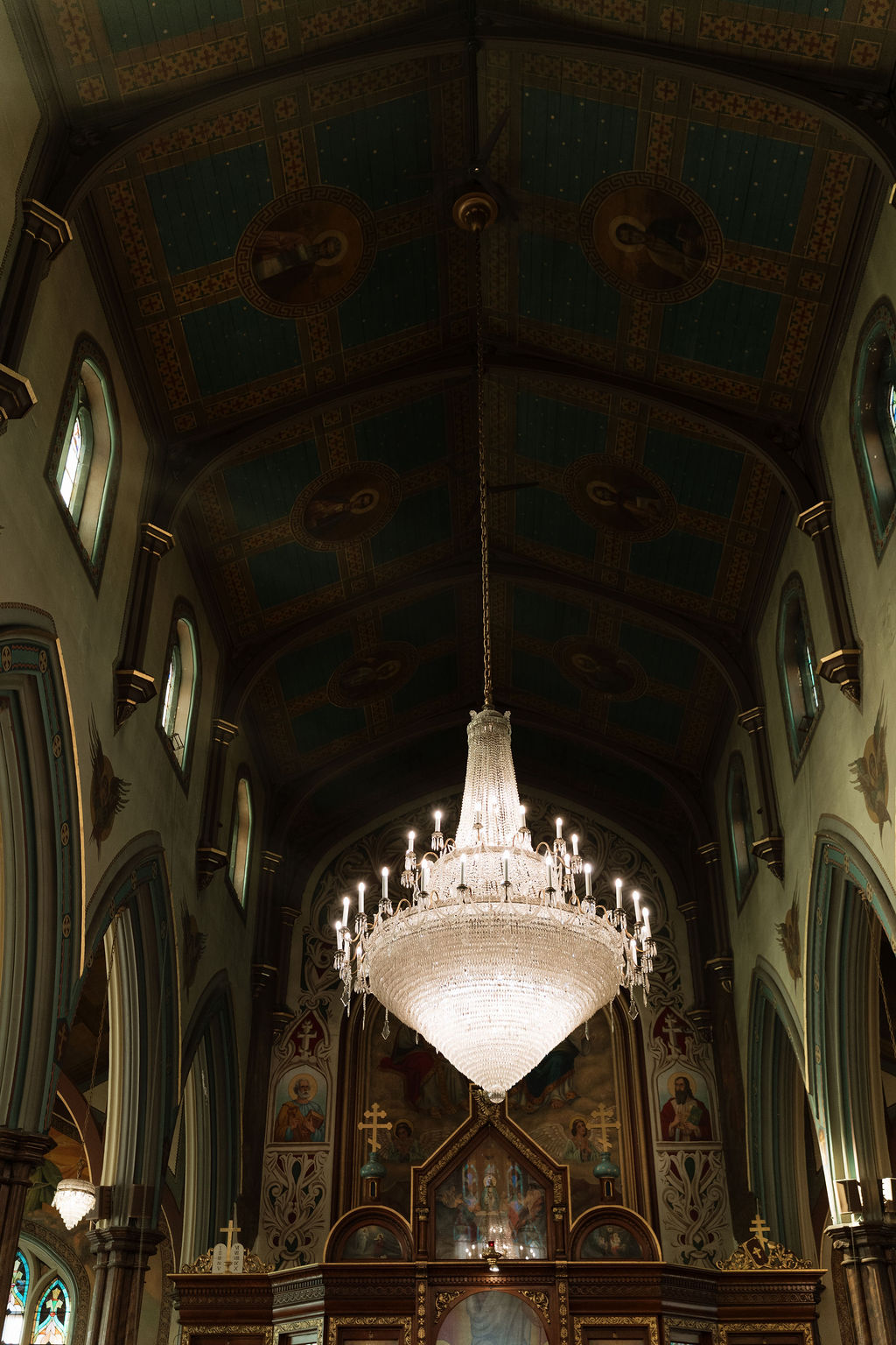 The nave looking toward the iconostasis